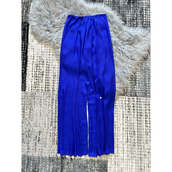 Women’s Blue Satin Back Zip Flared Palazzo Pants Size Small‎ NEW - Picture 1 of 3